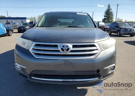 2012 Toyota Highlander Base z USA, uszkodzony, nr VIN 5TDBK3EH6CS097614